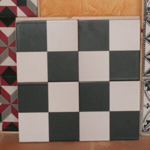 Azulejo artesanal esmaltado - Modelo 5